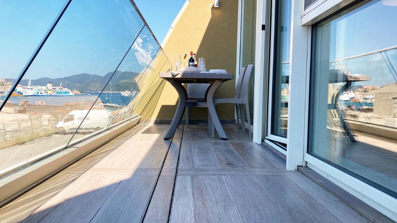 Fronte Mare Suites - Argonautivacanze Портоферрайо Экстерьер фото